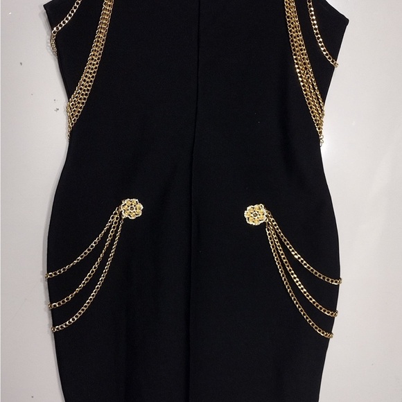 Bella  Black Dress with Gold Chain Accents size M brand new w tags - Picture 7 of 15